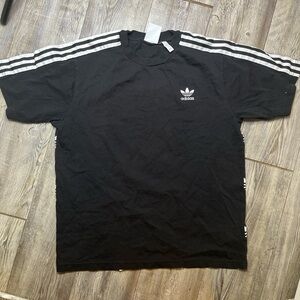 Adidas Graphic Tee